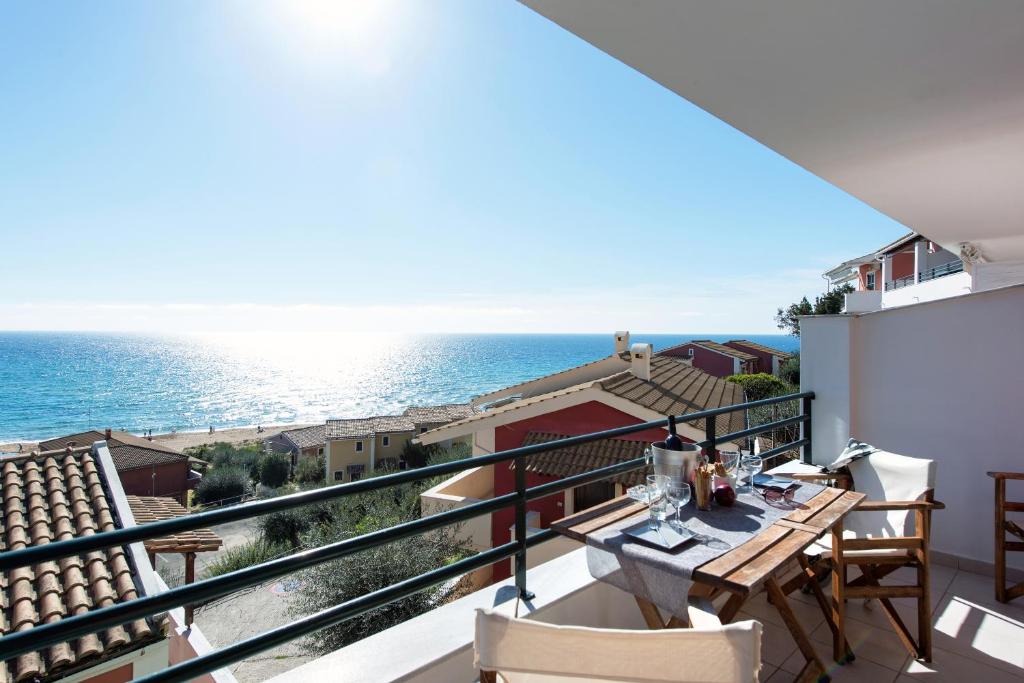 Glyfada villa view room 3